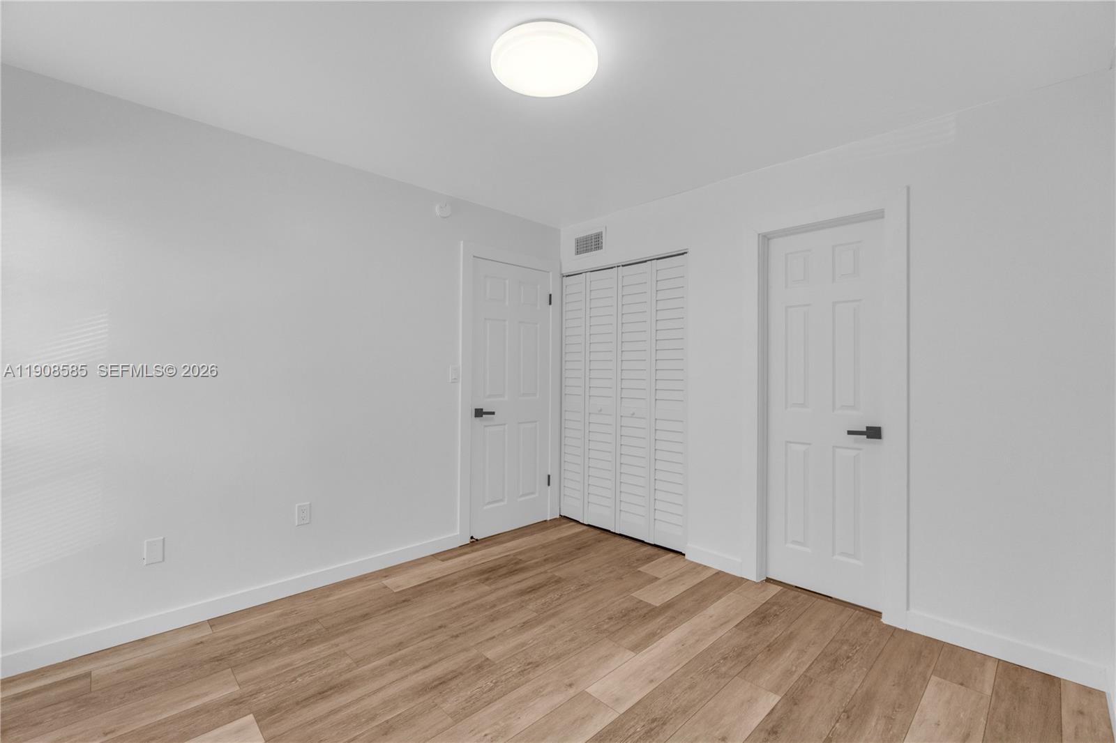 4709 NW 7th St #204-9, Miami FL 33126