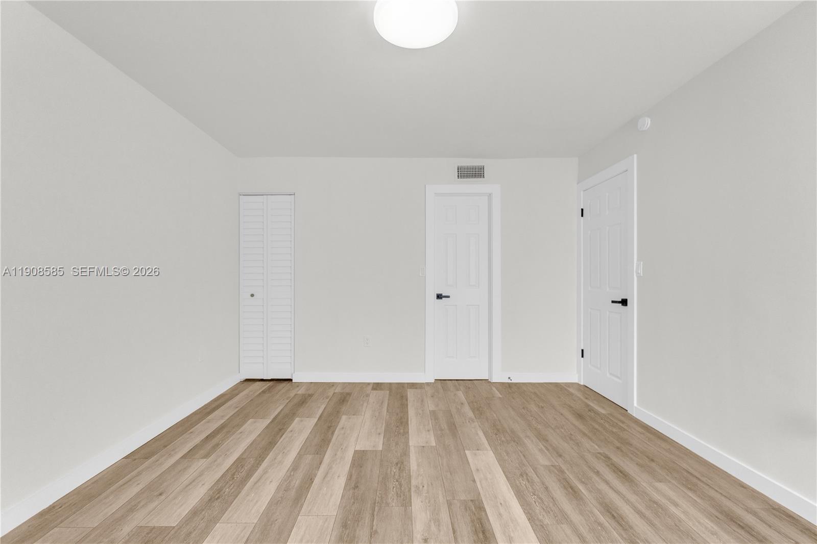 4709 NW 7th St #204-9, Miami FL 33126