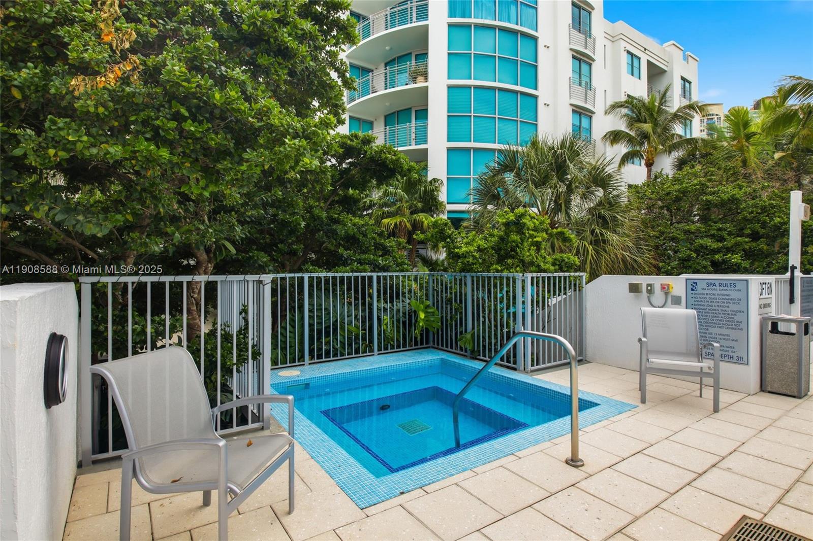 110 Washington Ave #2420, Miami Beach FL 33139