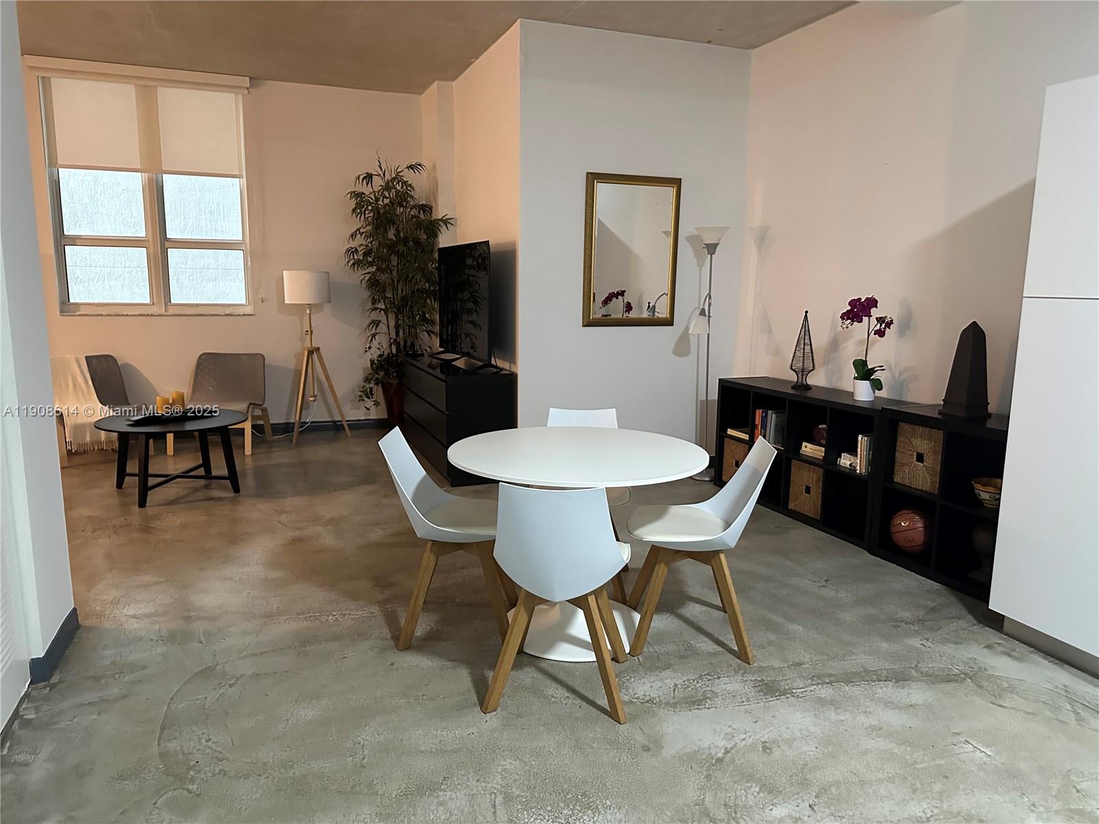 234 NE 3rd St #204, Miami FL 33132