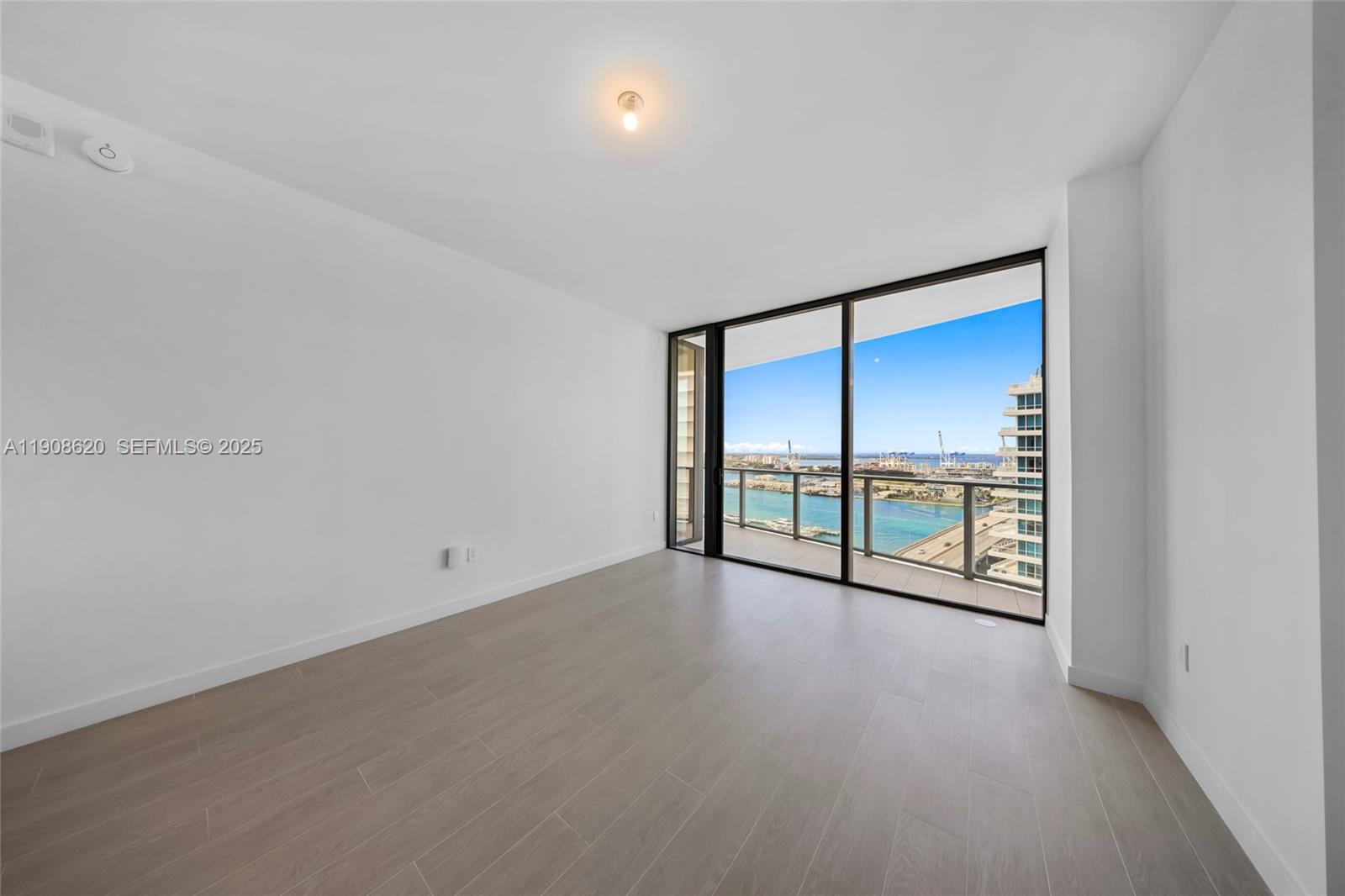 500 Alton Rd #1904, Miami Beach FL 33139
