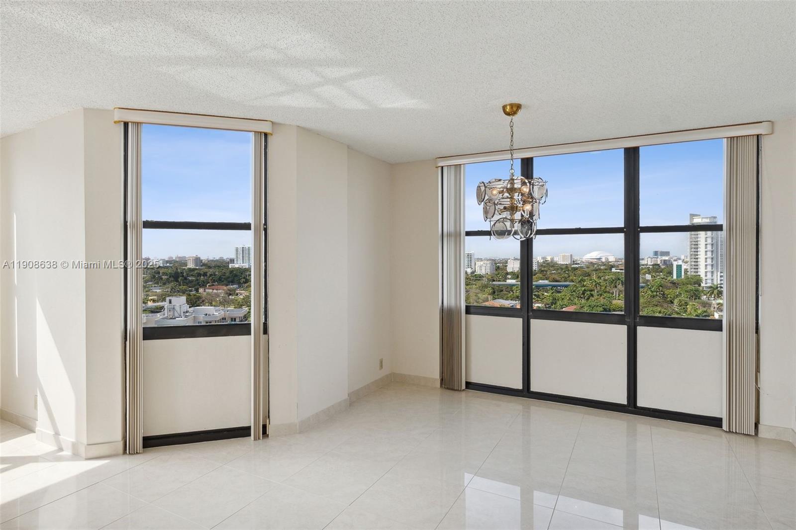 1901 Brickell Ave #B1408, Miami FL 33129