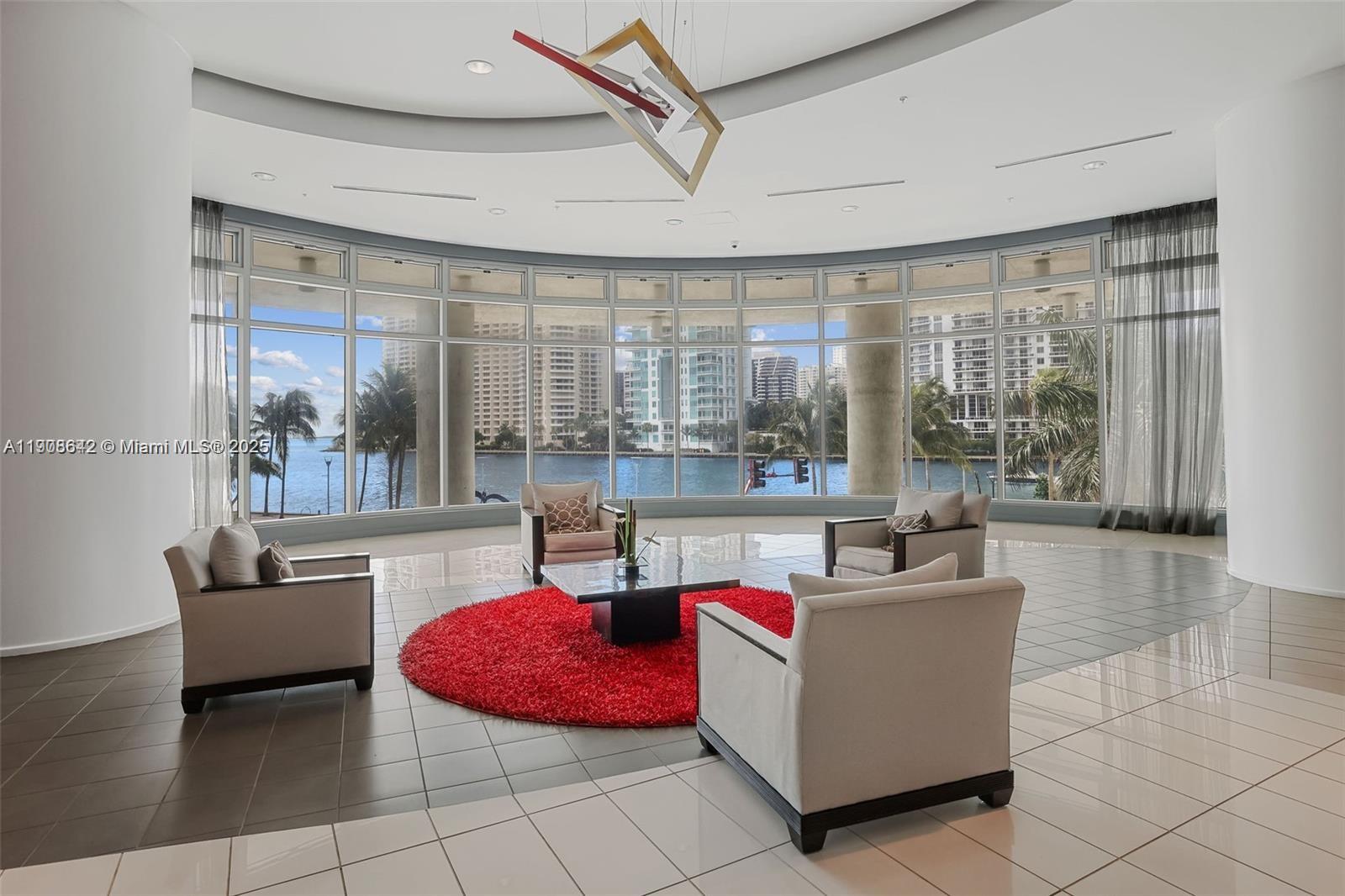 300 S Biscayne Blvd #T-3407, Miami FL 33131