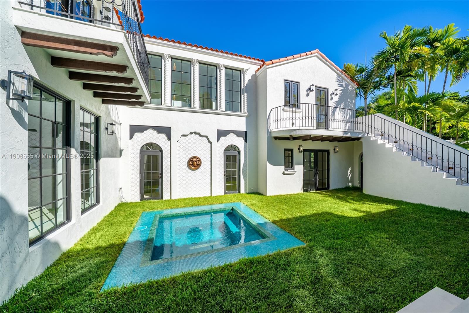 601 NE 56th St, Miami FL 33137