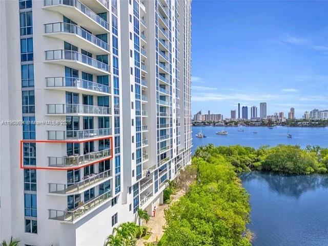 17111 Biscayne Blvd #902, North Miami Beach FL 33160