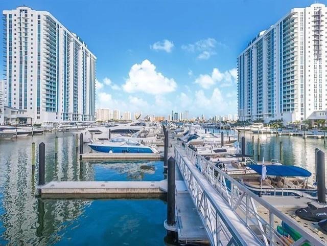 17111 Biscayne Blvd #902, North Miami Beach FL 33160