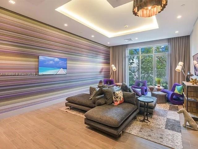 17111 Biscayne Blvd #902, North Miami Beach FL 33160