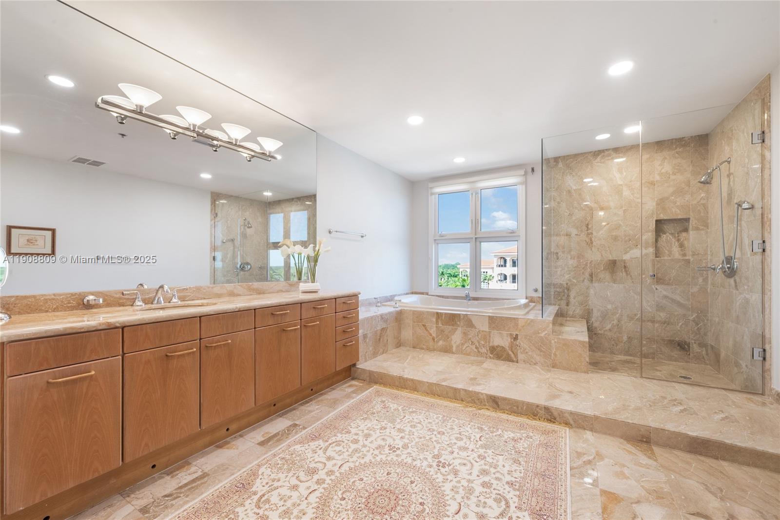 13643 Deering Bay Dr #165, Coral Gables FL 33158