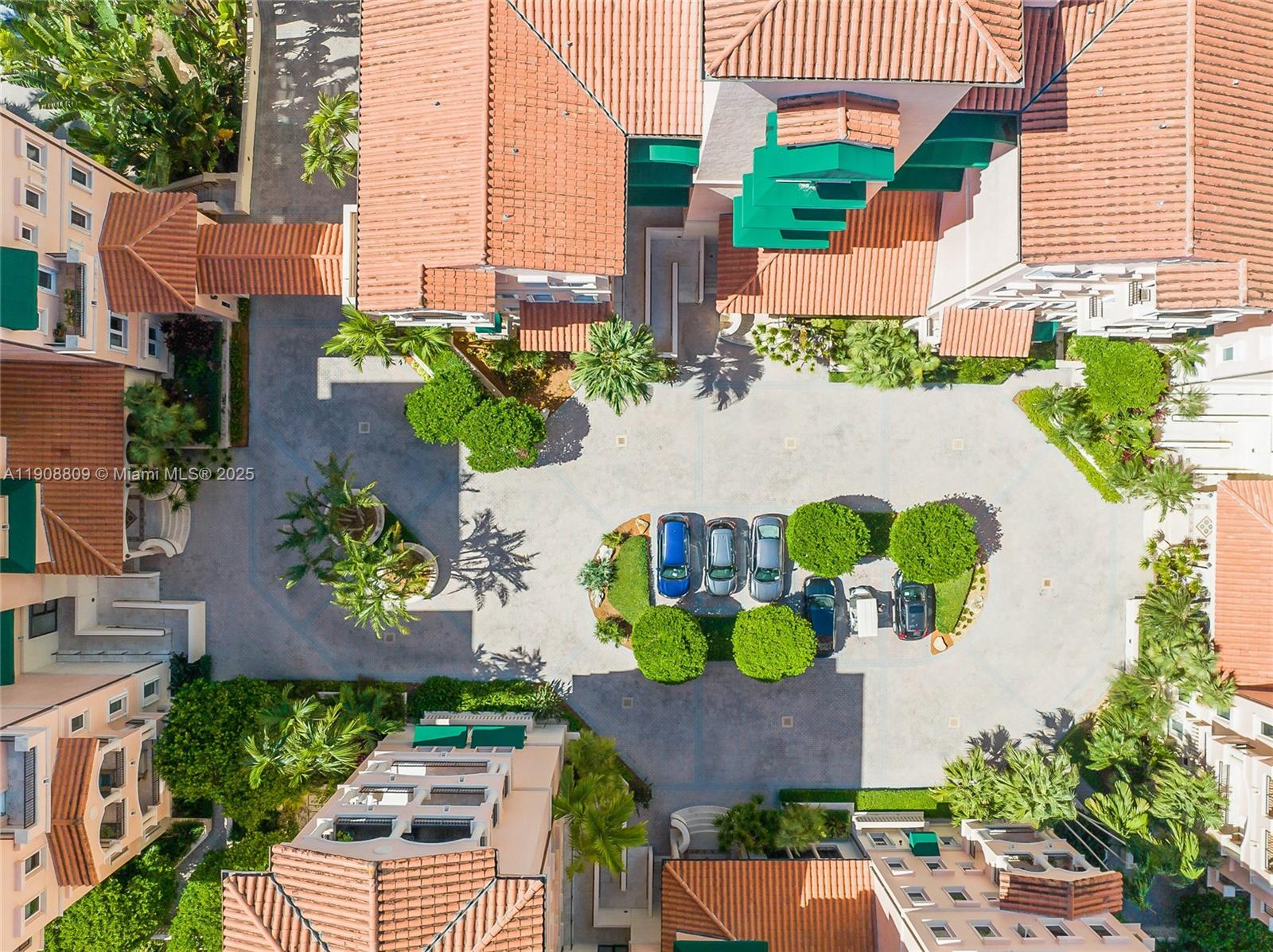 13643 Deering Bay Dr #165, Coral Gables FL 33158
