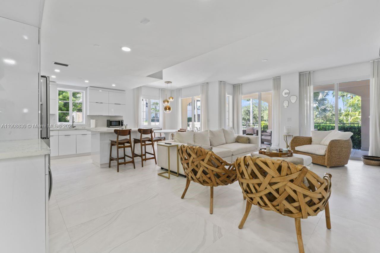 19217 Fisher Island Dr #19217, Miami Beach FL 33109