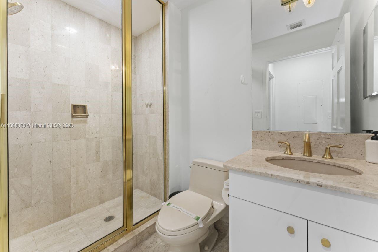 19217 Fisher Island Dr #19217, Miami Beach FL 33109