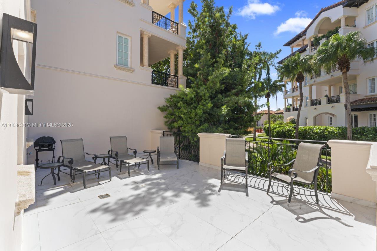 19217 Fisher Island Dr #19217, Miami Beach FL 33109