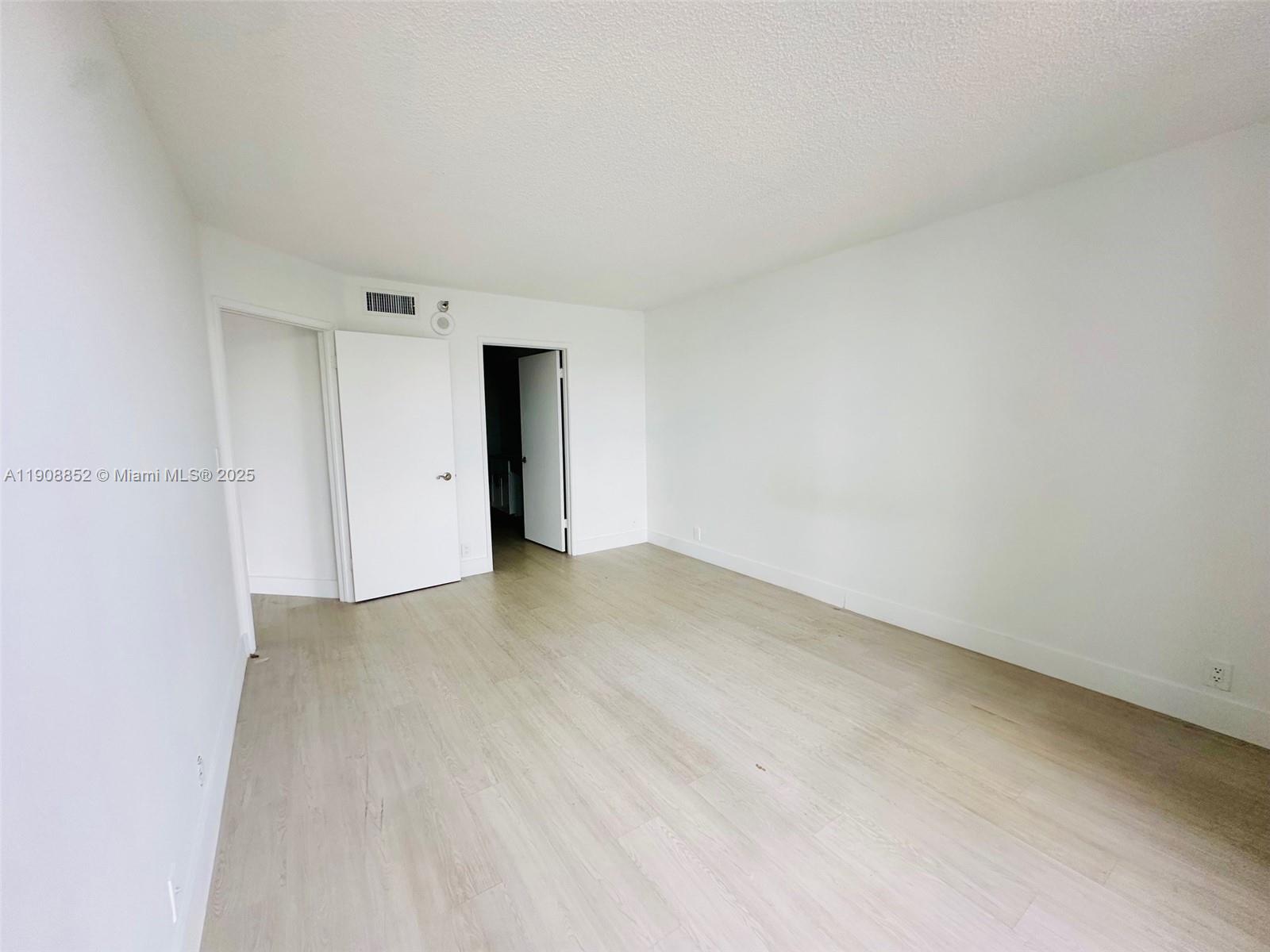 19101 NE 36th Ct #709, Aventura FL 33180
