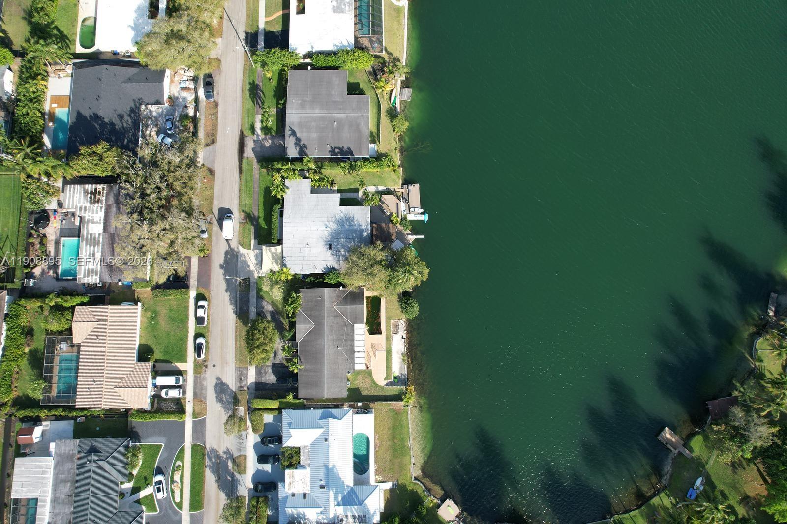 2010 NE 196th Ter, North Miami Beach FL 33179