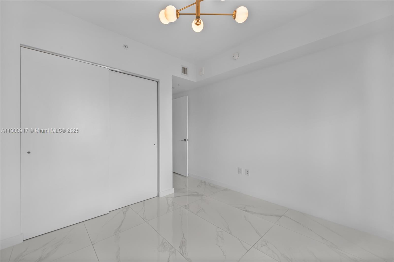 3131 NE 7th Ave #3505, Miami FL 33137