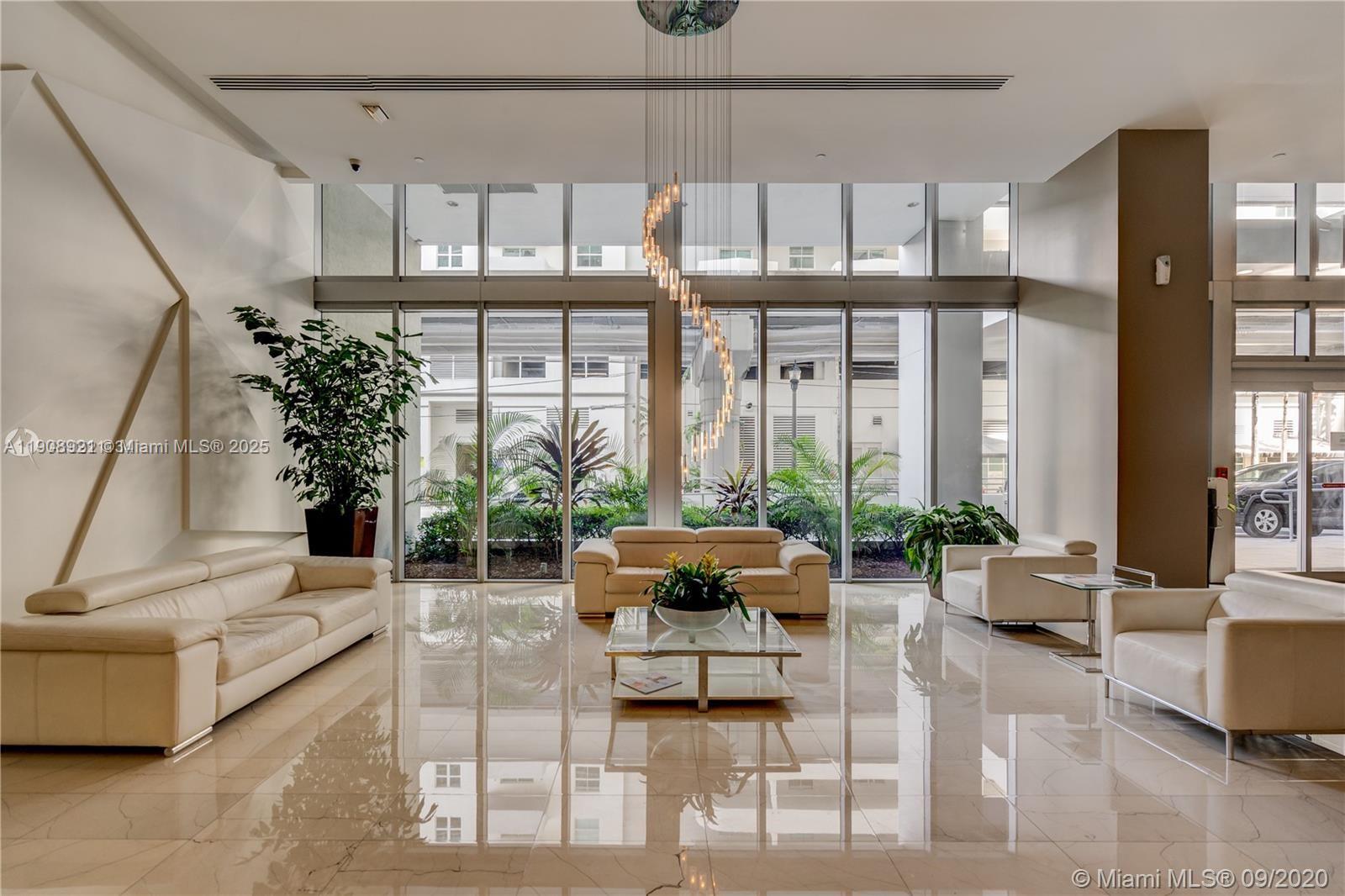 79 SW 12th St #1605, Miami FL 33130