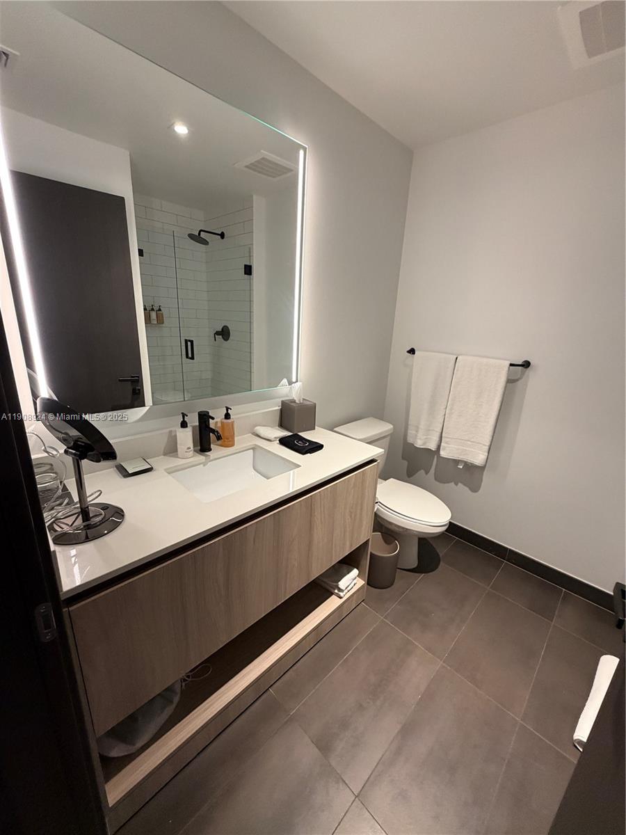398 NE 5th St #4516, Miami FL 33132