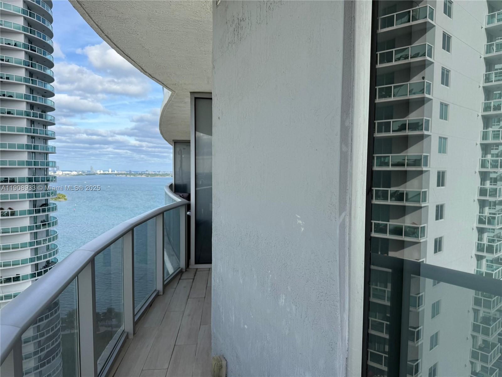 488 NE 18th St #2701, Miami FL 33132