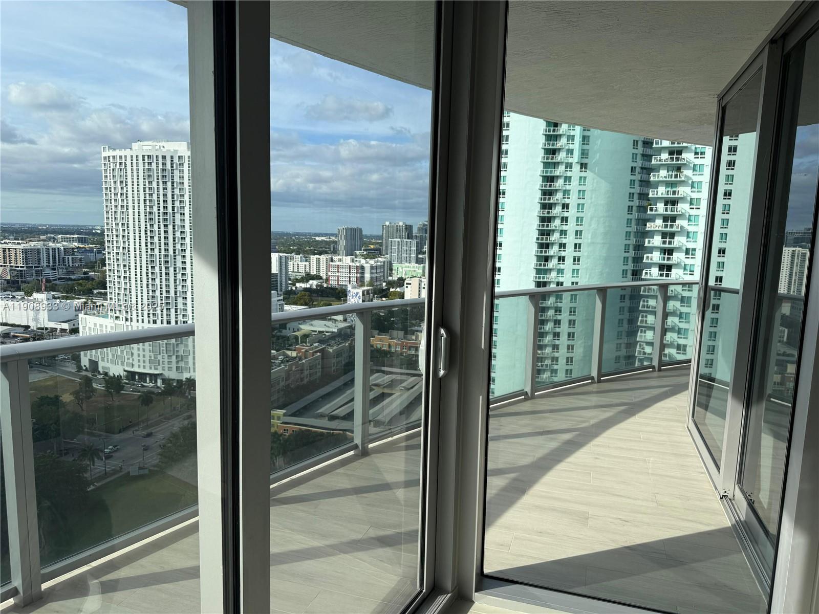 488 NE 18th St #2701, Miami FL 33132