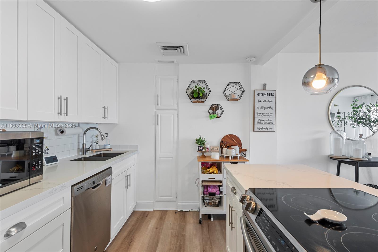 2451 Brickell Ave #16K, Miami FL 33129