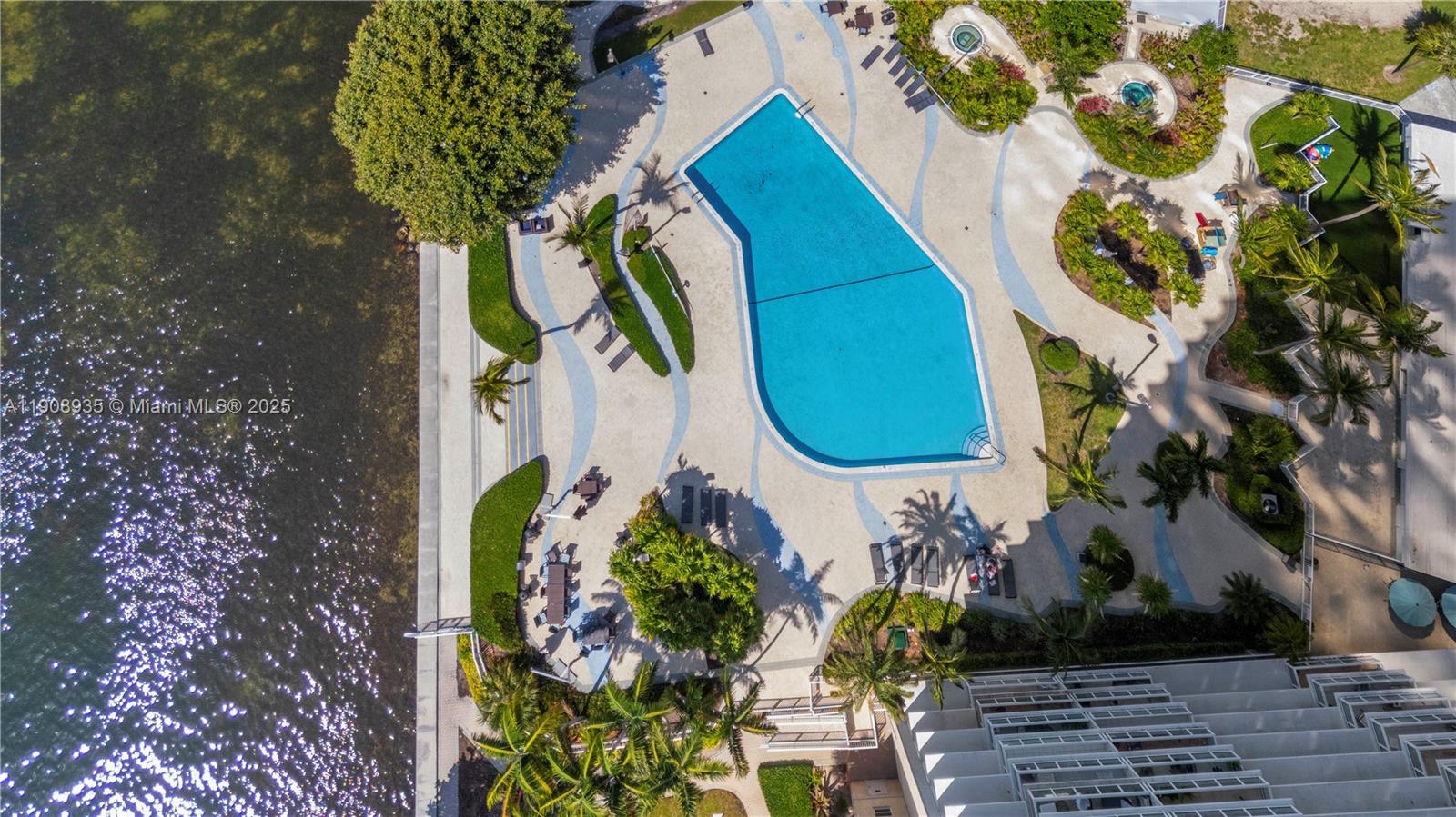 2451 Brickell Ave #16K, Miami FL 33129