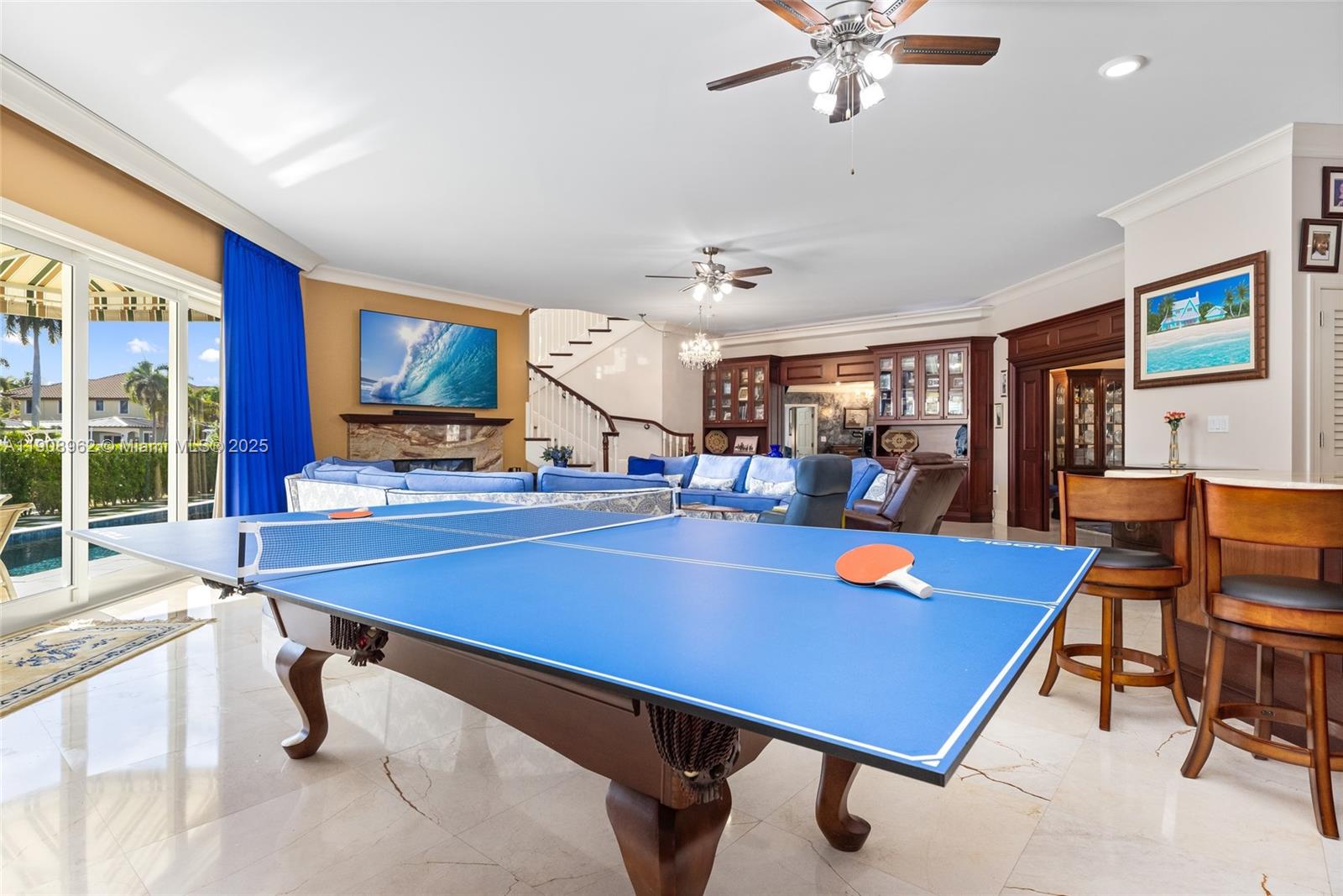 70 Bay Colony Ln, Fort Lauderdale FL 33308