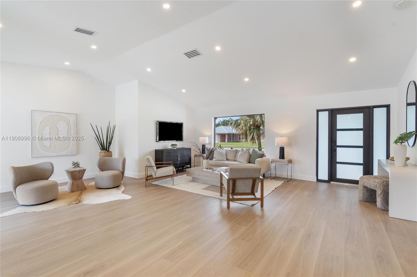 4108 Cedar Creek Rd, Boca Raton FL 33487