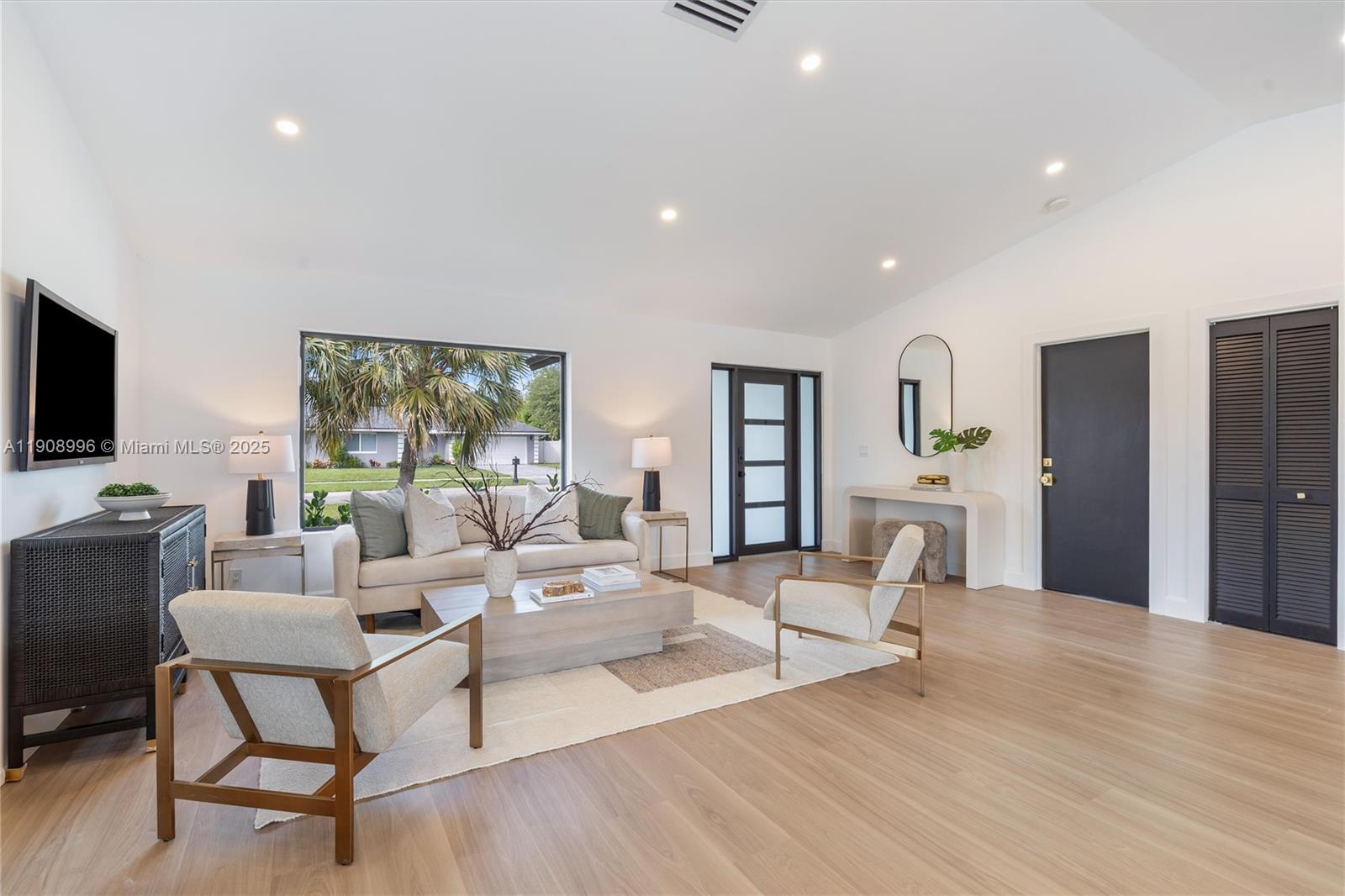 4108 Cedar Creek Rd, Boca Raton FL 33487