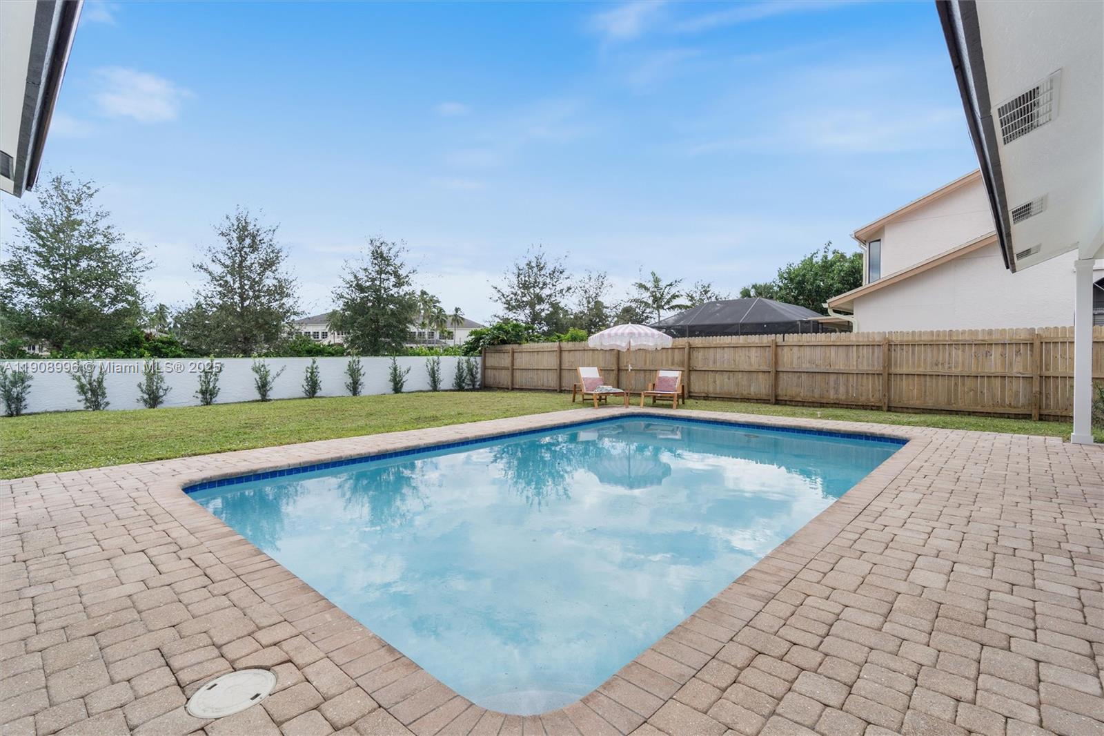 4108 Cedar Creek Rd, Boca Raton FL 33487