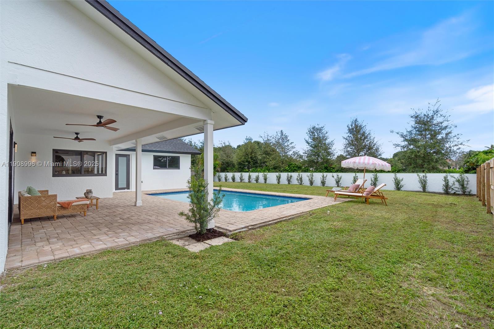 4108 Cedar Creek Rd, Boca Raton FL 33487