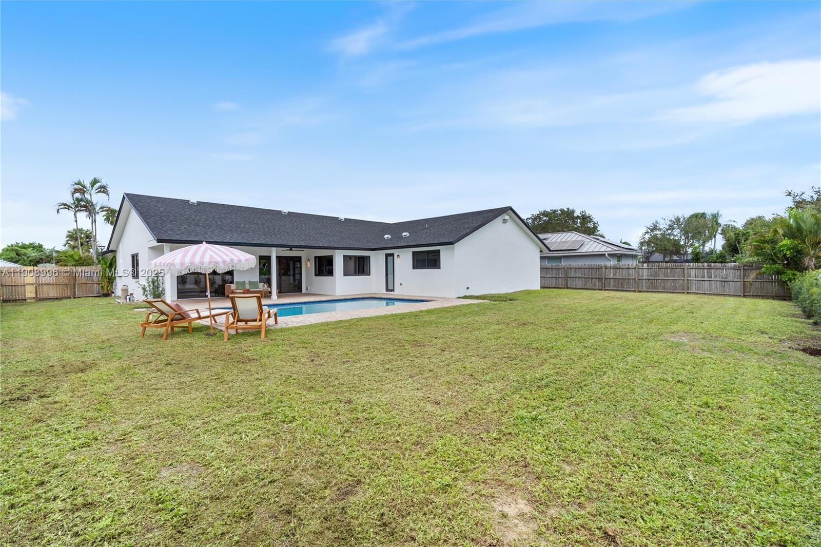 4108 Cedar Creek Rd, Boca Raton FL 33487