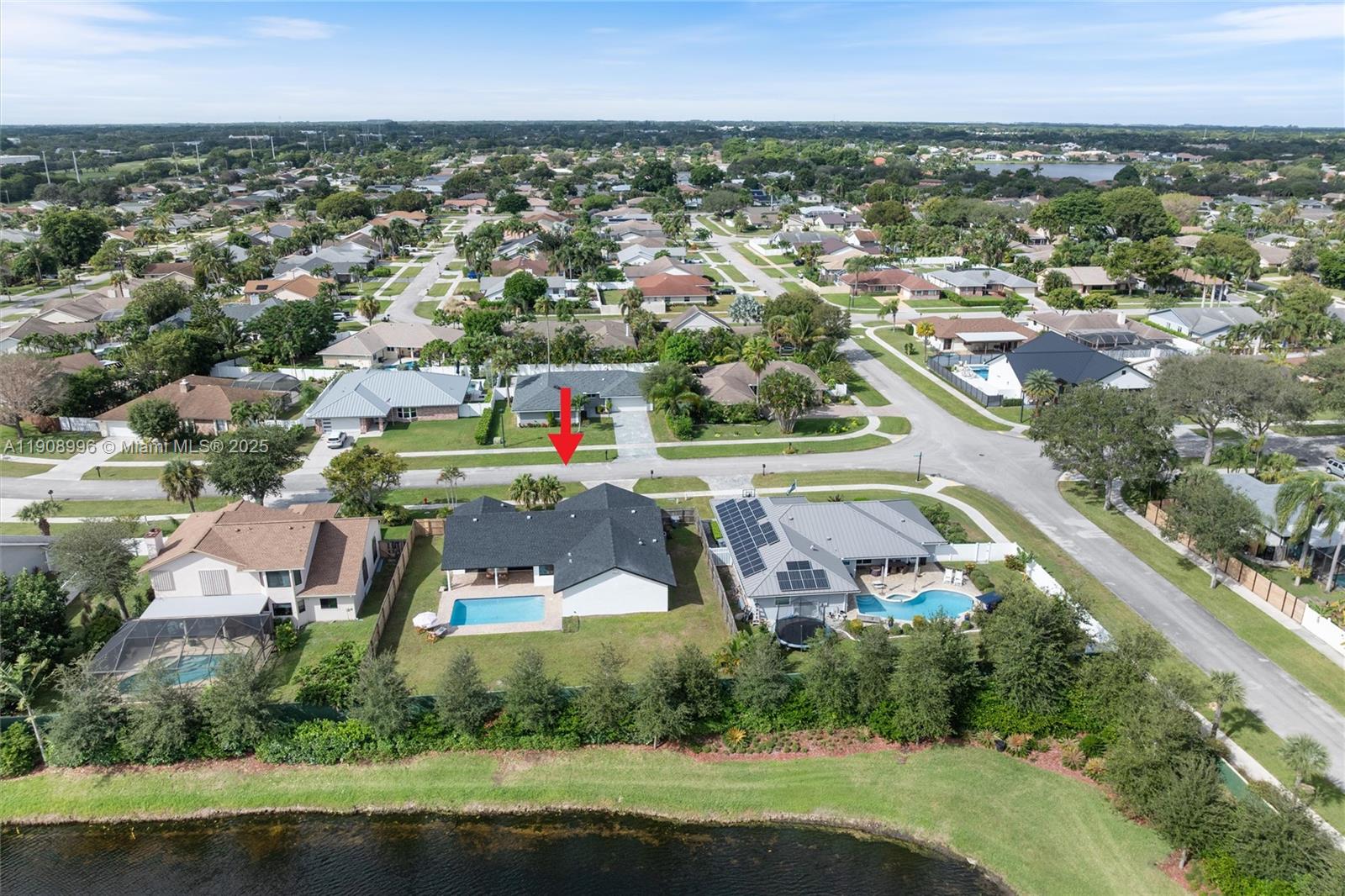 4108 Cedar Creek Rd, Boca Raton FL 33487