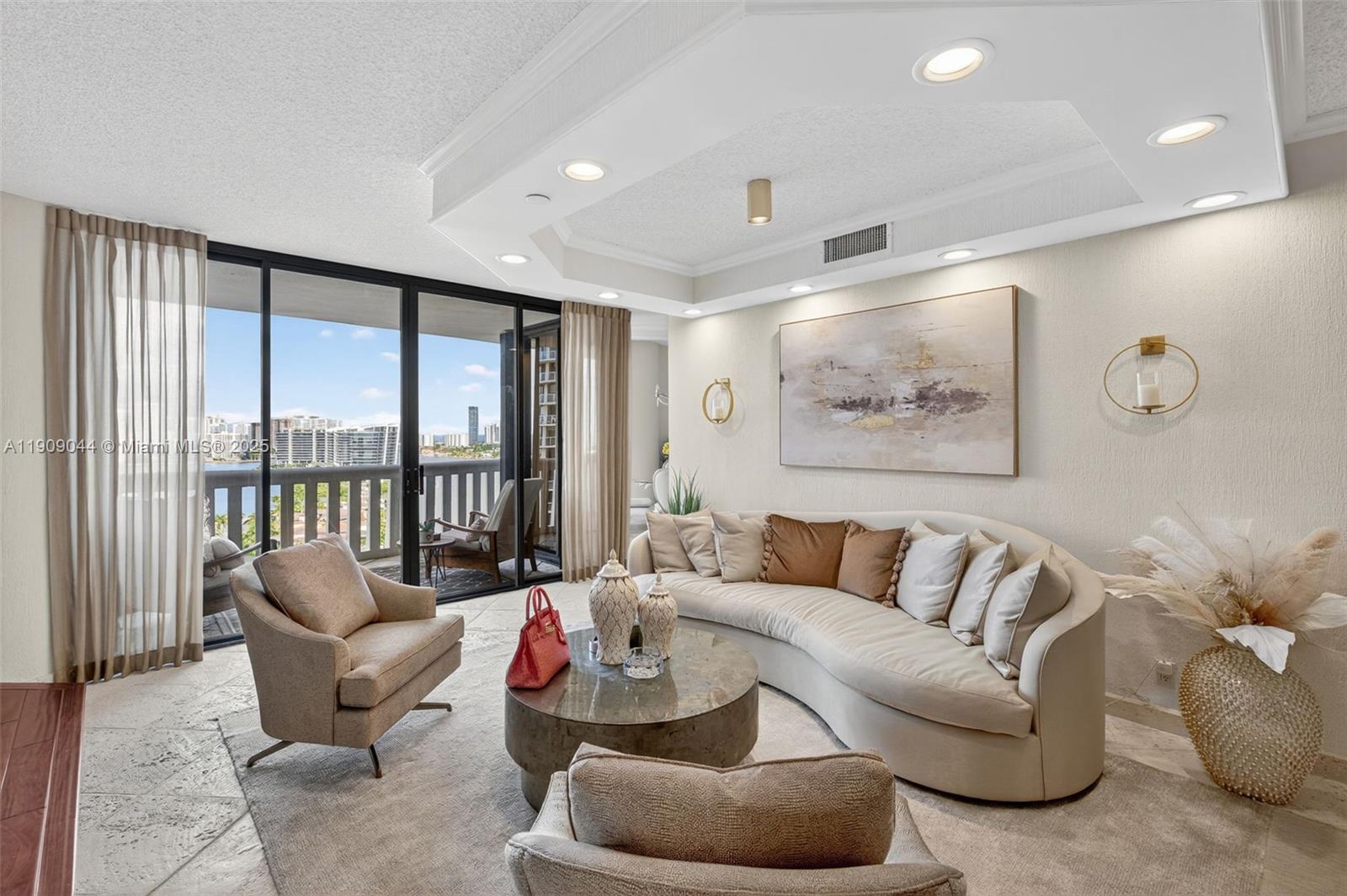 3000 Island Blvd #1904, Aventura FL 33160