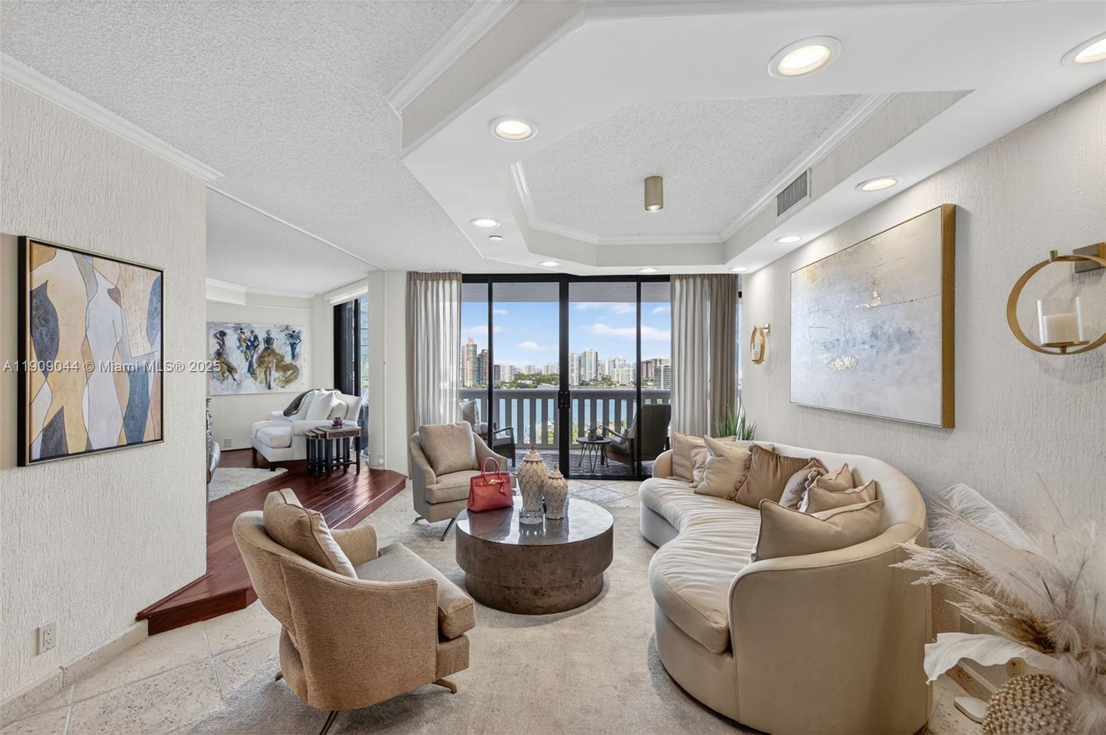 3000 Island Blvd #1904, Aventura FL 33160