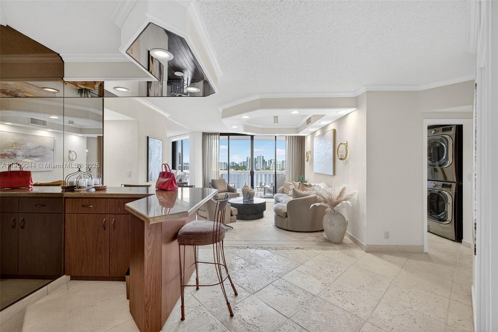 3000 Island Blvd #1904, Aventura FL 33160