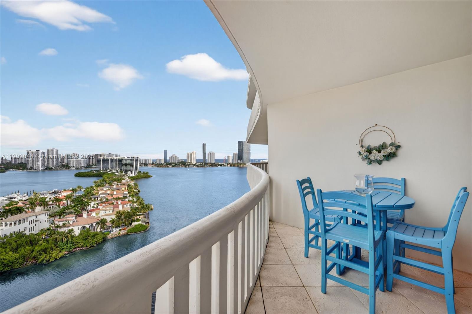 3000 Island Blvd #1904, Aventura FL 33160