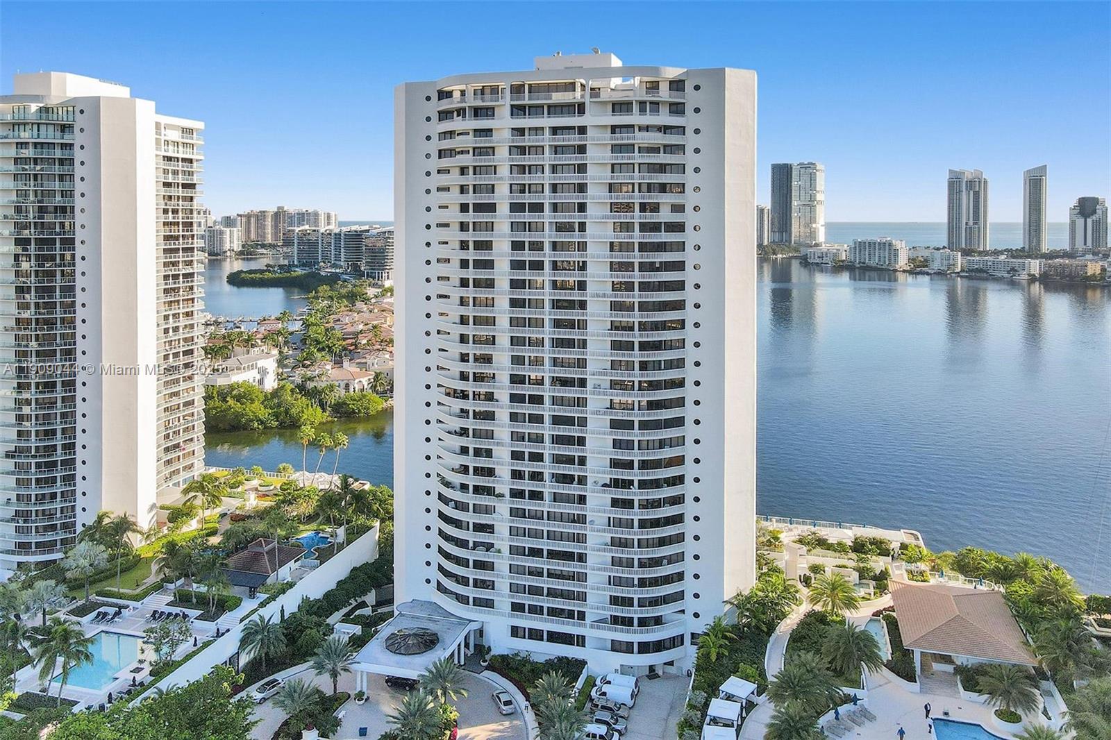 3000 Island Blvd #1904, Aventura FL 33160