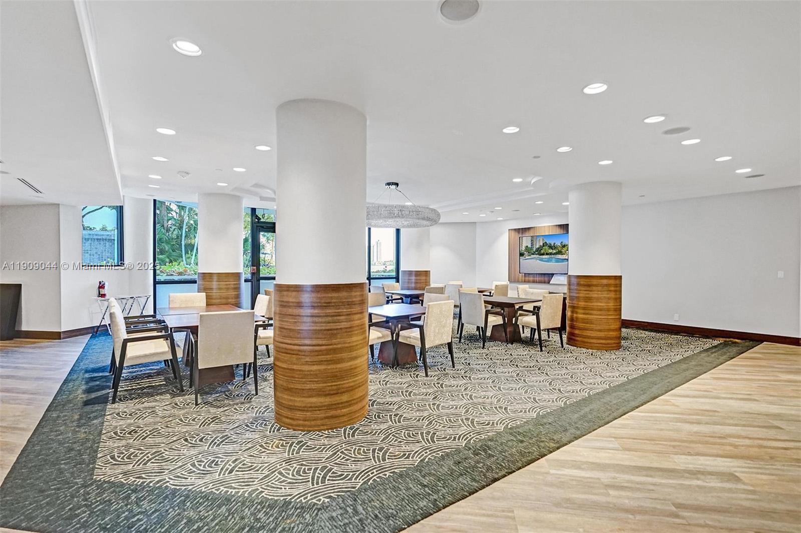 3000 Island Blvd #1904, Aventura FL 33160