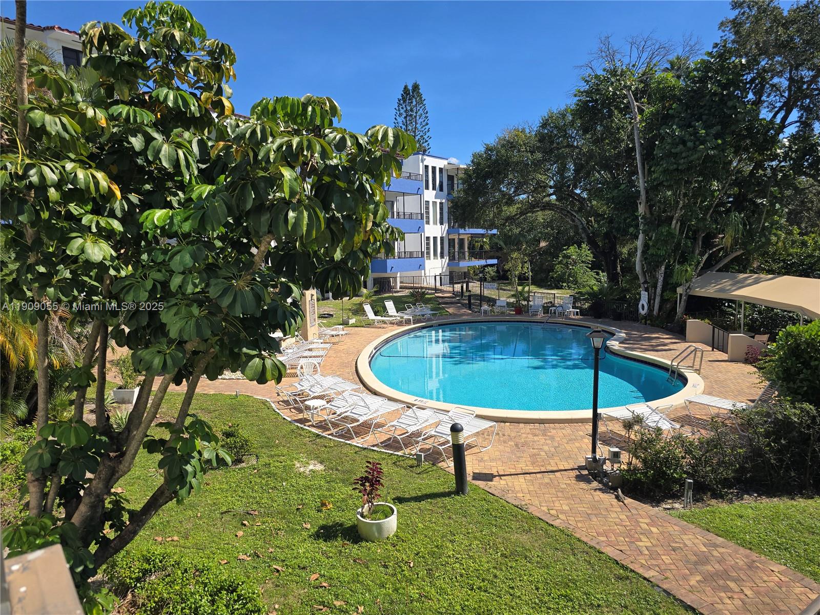 6010 S Falls Cir Dr #206, Lauderhill FL 33319