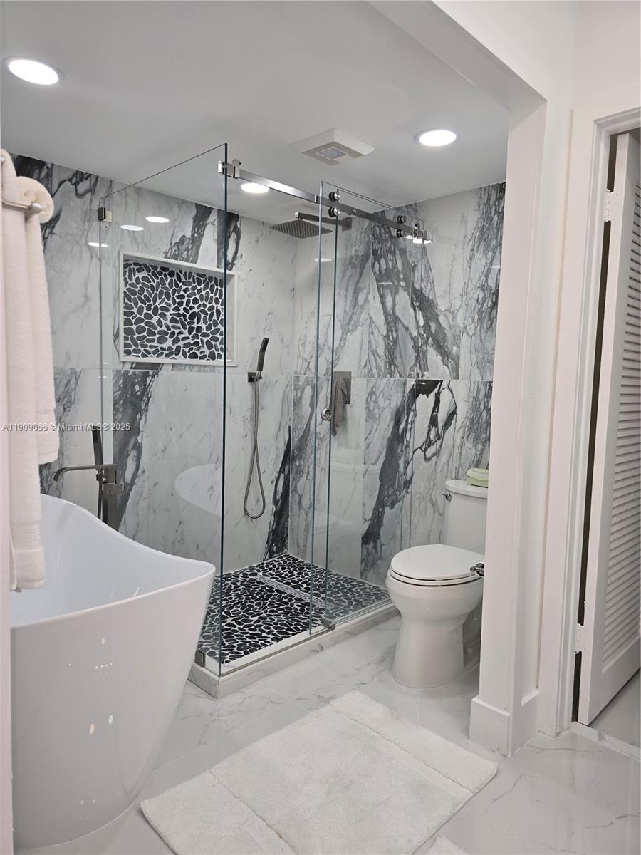 6010 S Falls Cir Dr #206, Lauderhill FL 33319