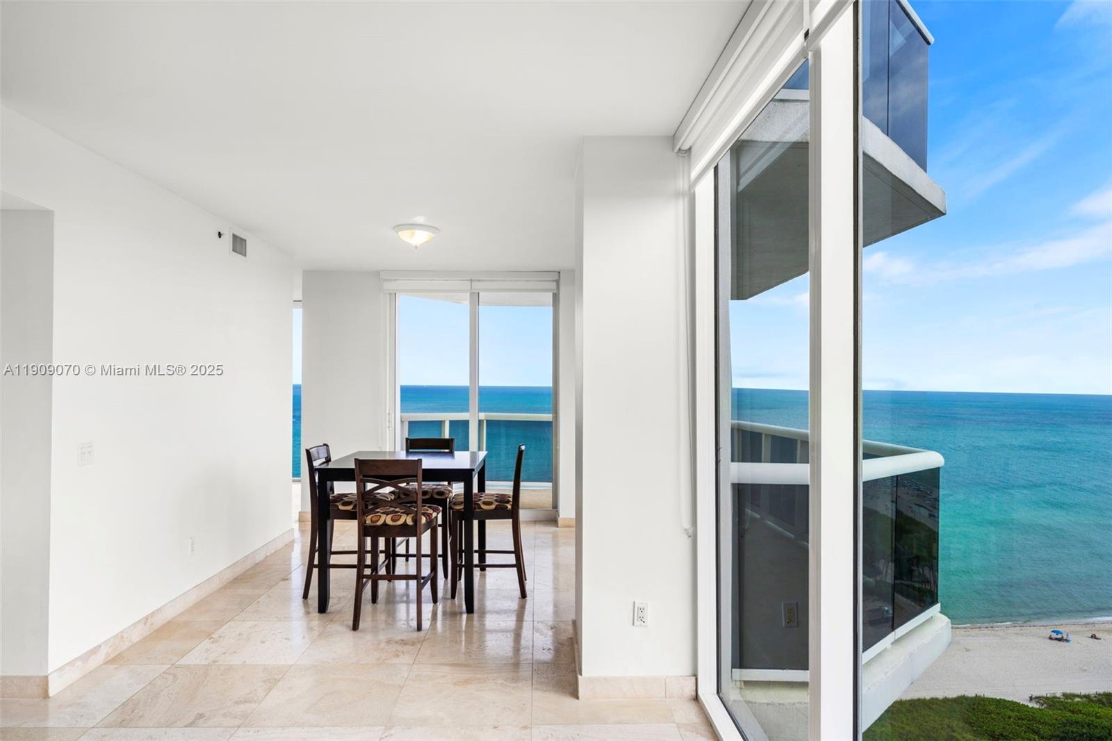 4775 Collins Ave #1903, Miami Beach FL 33140