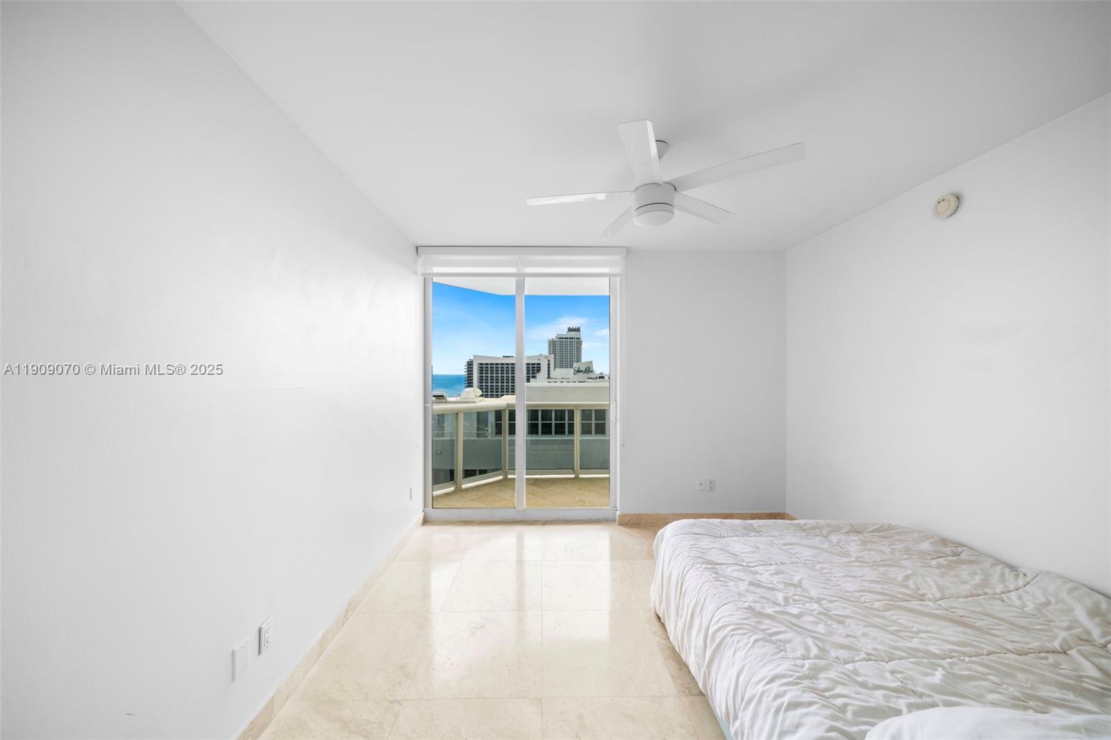 4775 Collins Ave #1903, Miami Beach FL 33140