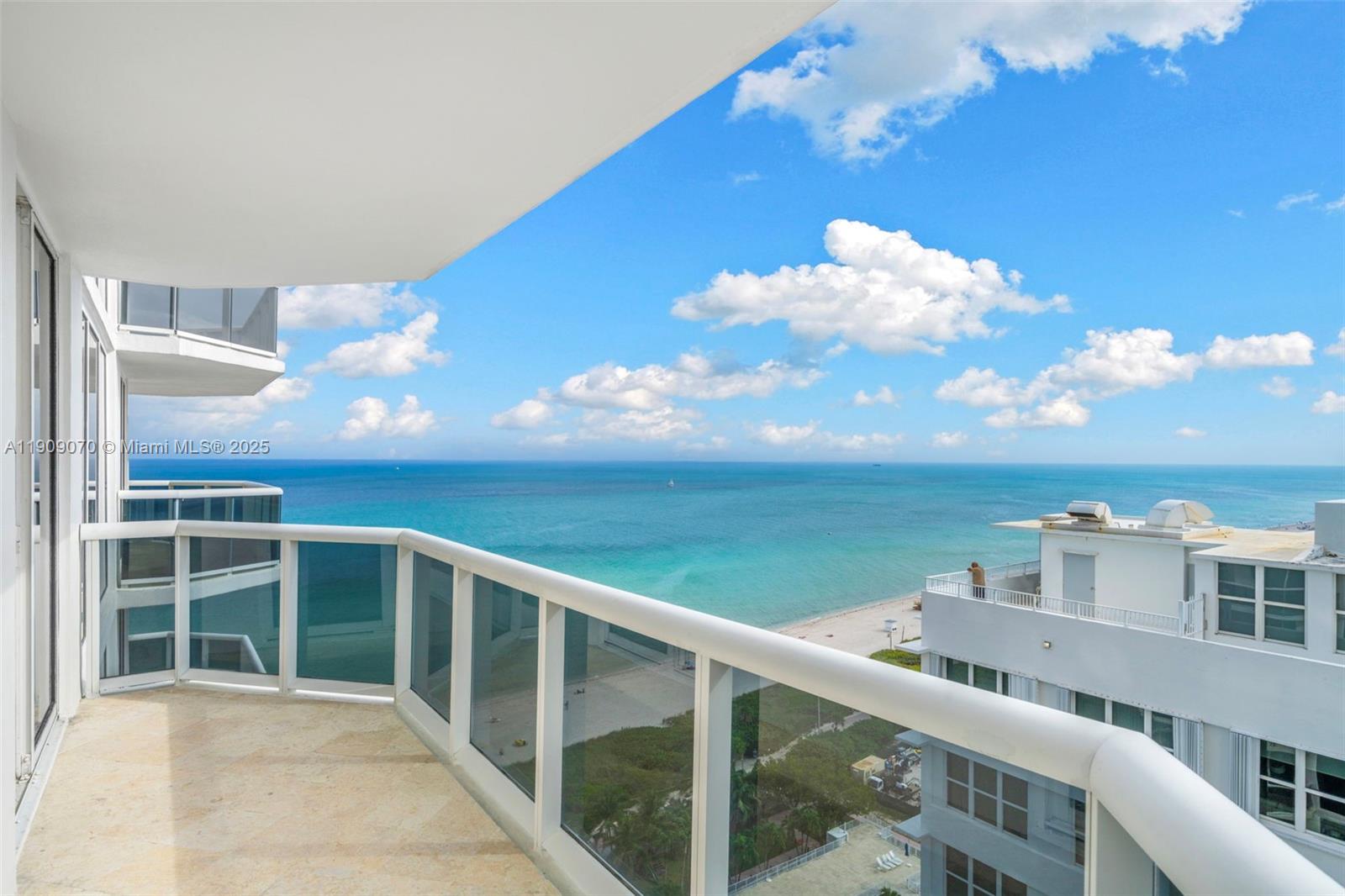 4775 Collins Ave #1903, Miami Beach FL 33140