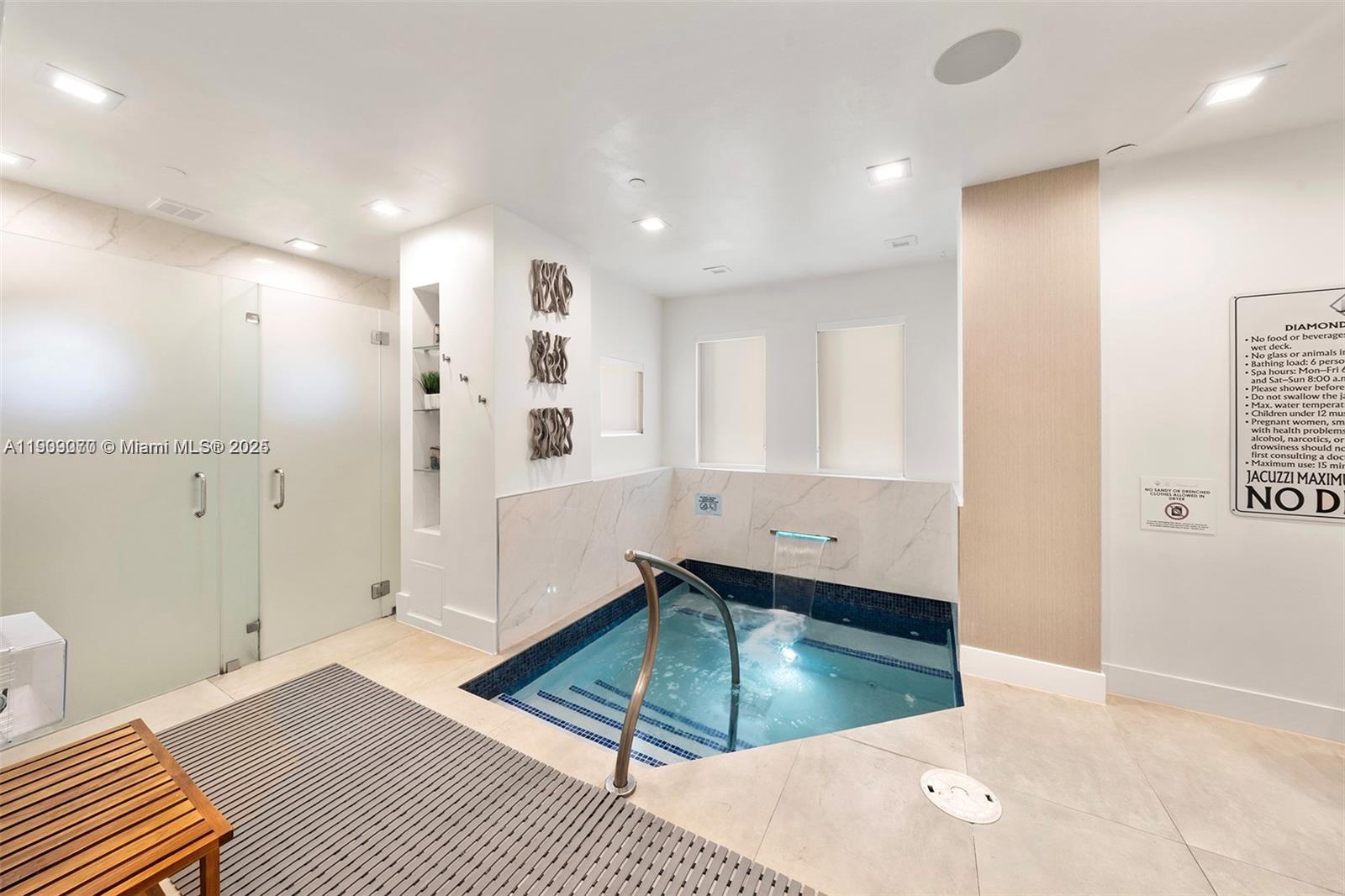 4775 Collins Ave #1903, Miami Beach FL 33140