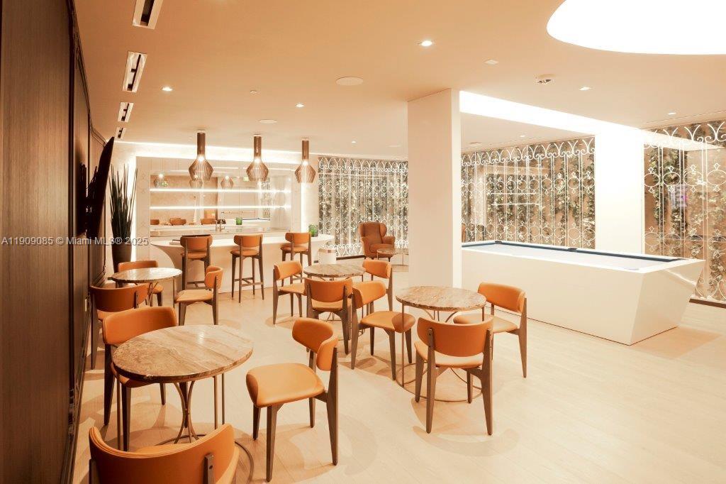 1000 Brickell Plz #2304, Miami FL 33131