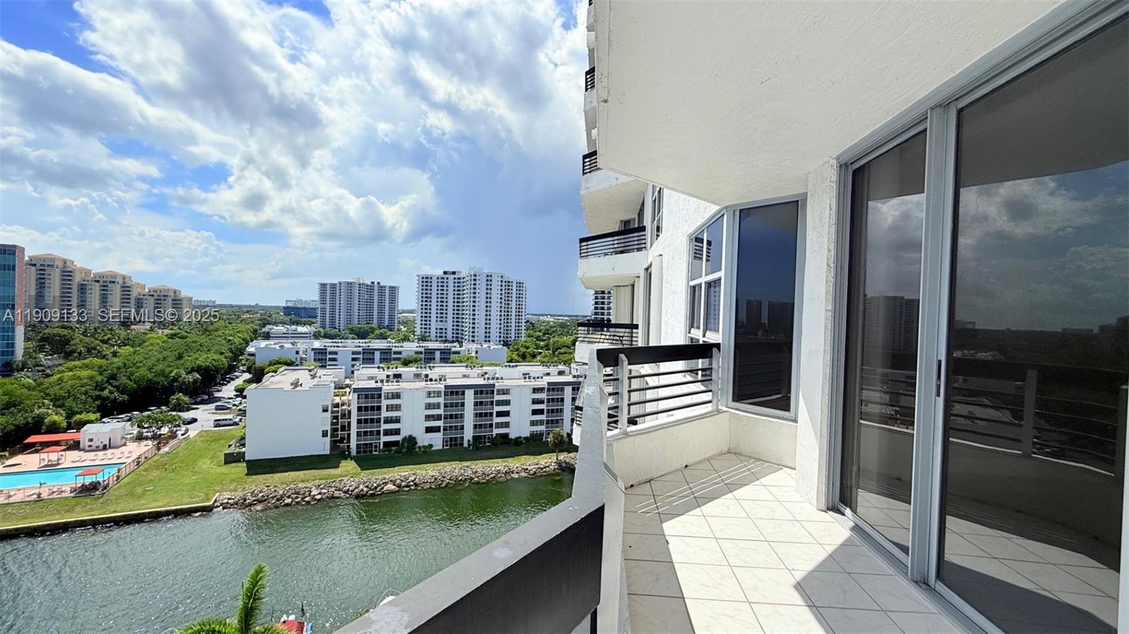 3530 Mystic Pointe Dr #1204, Aventura FL 33180