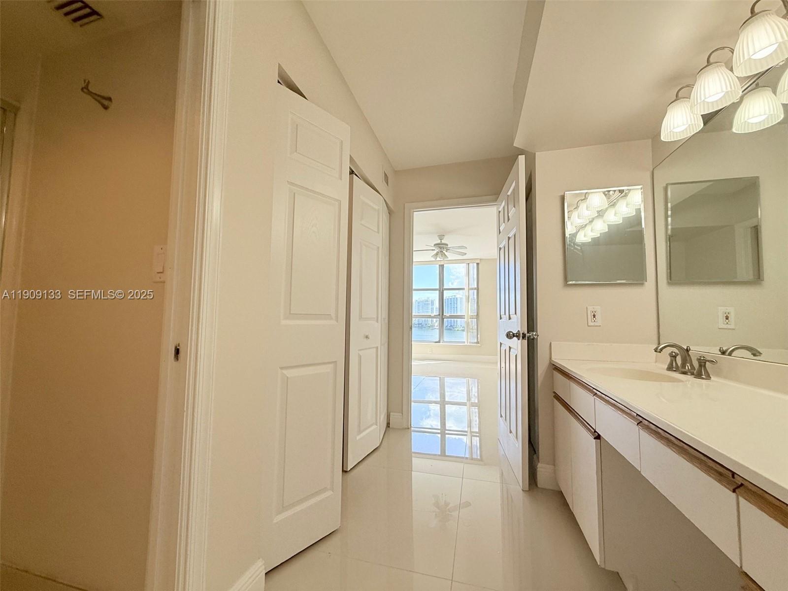 3530 Mystic Pointe Dr #1204, Aventura FL 33180
