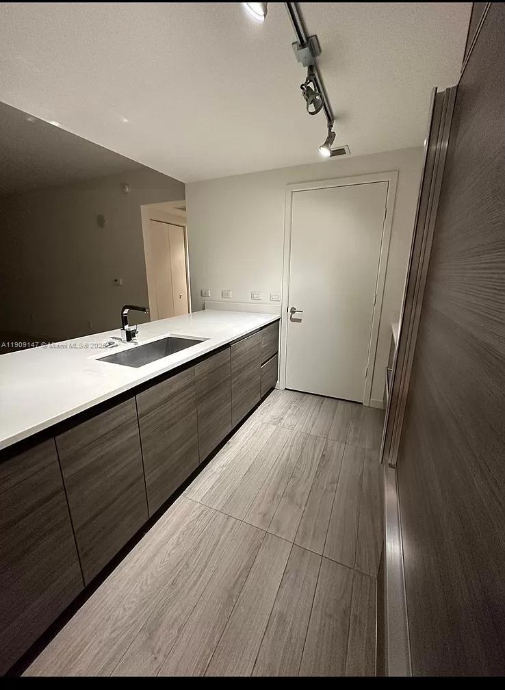 1100 S Miami Ave #3708, Miami FL 33130