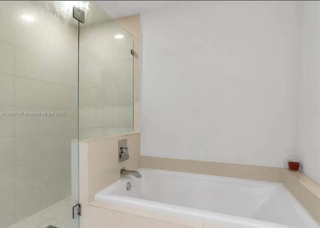 1100 S Miami Ave #3708, Miami FL 33130