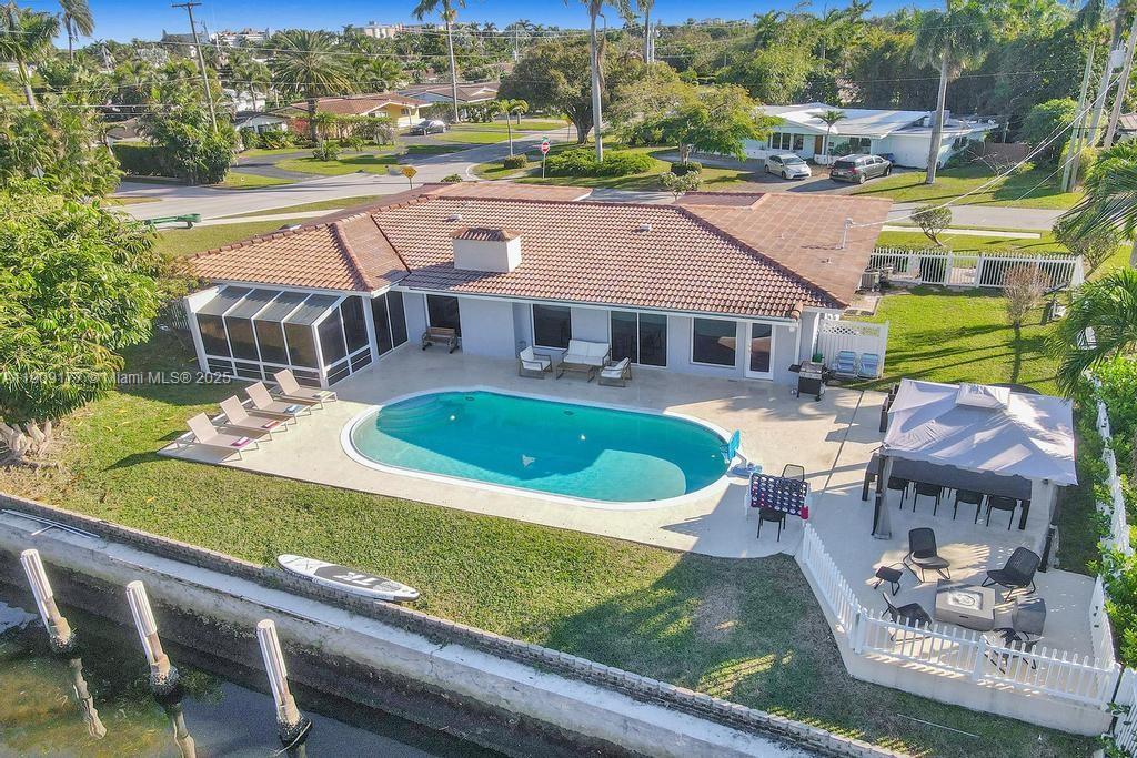 1109 SE 12th St, Deerfield Beach FL 33441